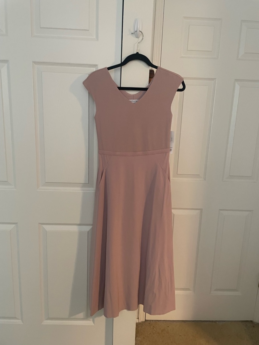 Athleta Dusty Pink V-Neck Midi Dress